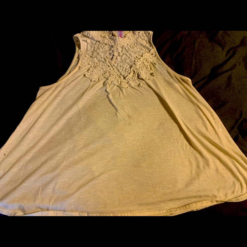 No Boundaries tank top size XXL